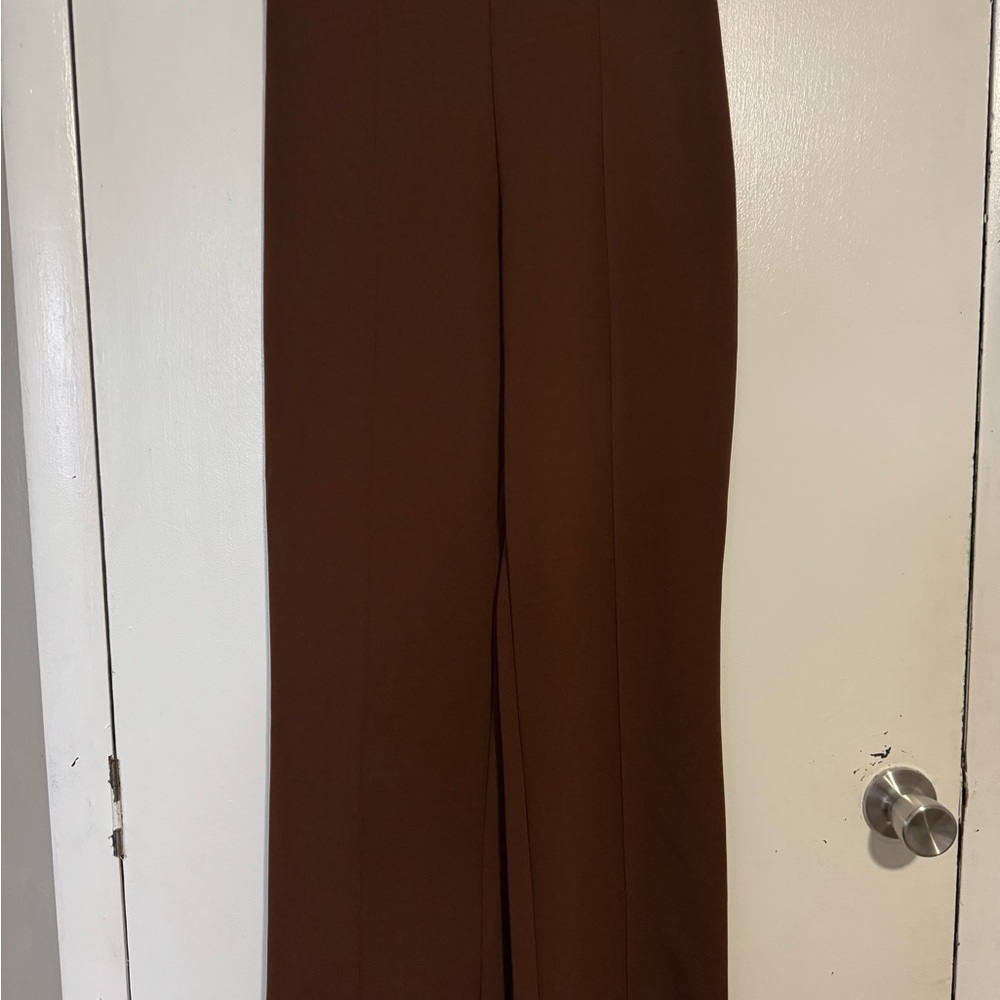 Sophisticated Brown Wide Leg Pants with Flowing Silhouette